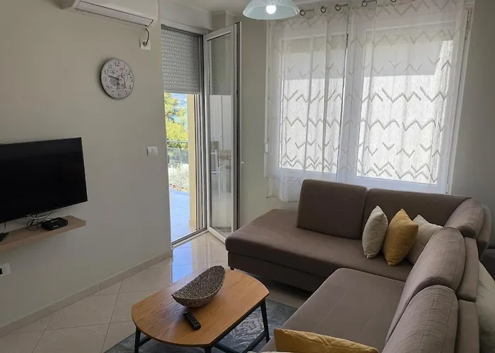 Shengjin Apartments * Shëngjin